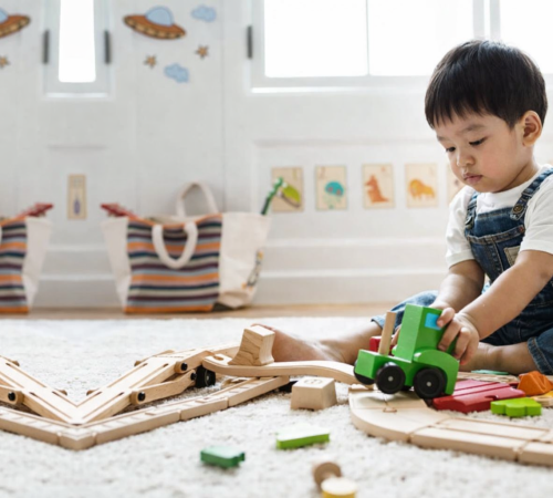 Không gian lớp học Rainbow 12-20 tháng an toàn và ấm áp tại trường mầm non Sunflower Montessori